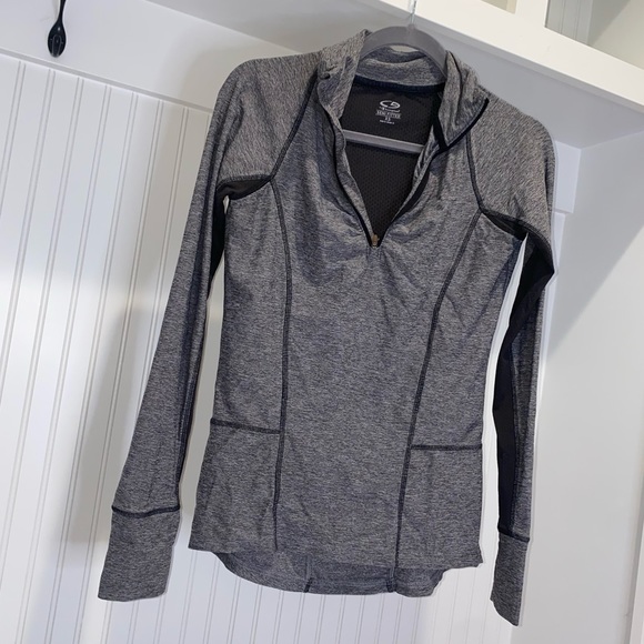 Champion Semi Fitted Half Zip Vented Long Sleeve - Picture 6 of 12